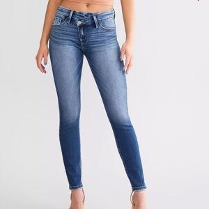 Buckle Kancan Ankle Skinny Jeans NWOT